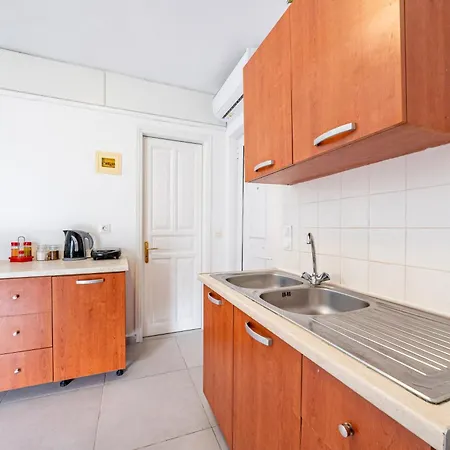 דירה Christi's *